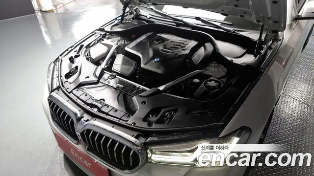 BMW 5 Series (G30) id 2716187 из Кореи 16