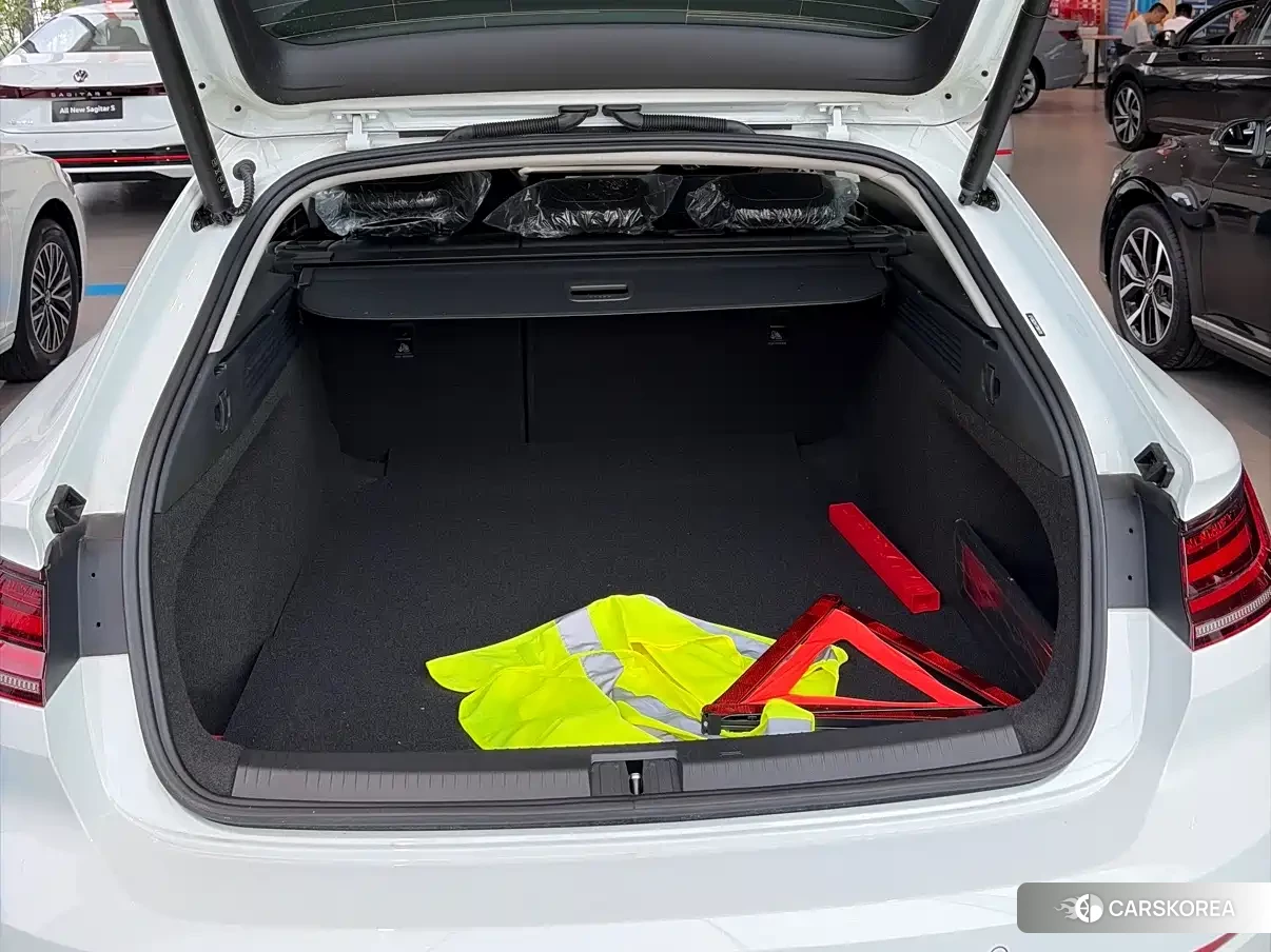 Volkswagen FAW-Volkswagen CC id 4512923 из Китая 8