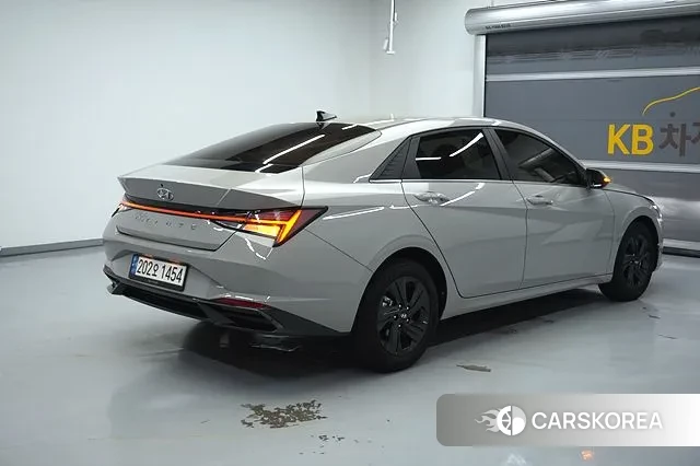 Hyundai Avante (CN7) id 3400598 из Кореи 16