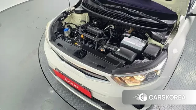 Kia Stonic id 3541435 из Кореи 16