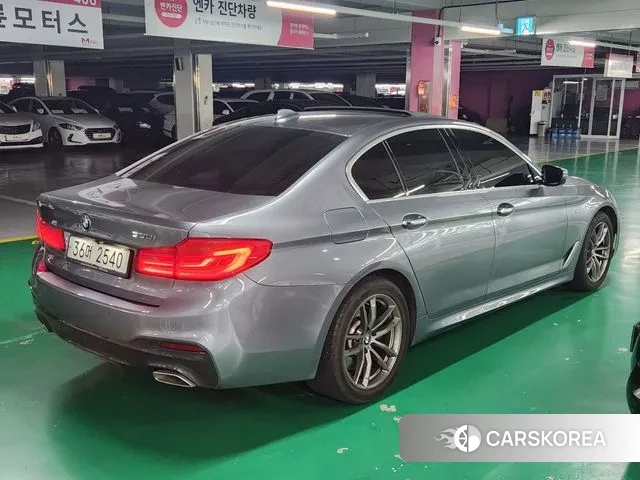 BMW 5 Series (G30) id 3408241 из Кореи 16