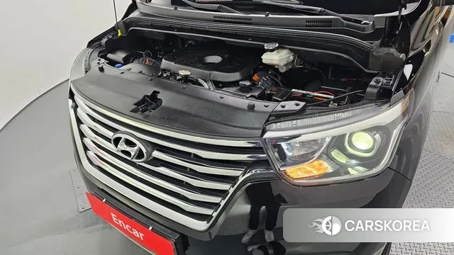 Hyundai The New Grand Starex id 3379896 из Кореи 16