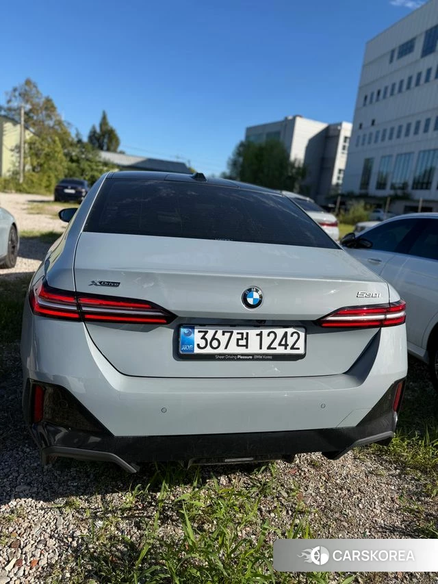 BMW 5 Series (G60) id 4772860 из Кореи 13