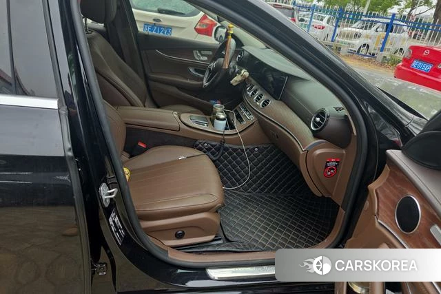 Mercedes-Benz E-class id 4277588 из Китая 13
