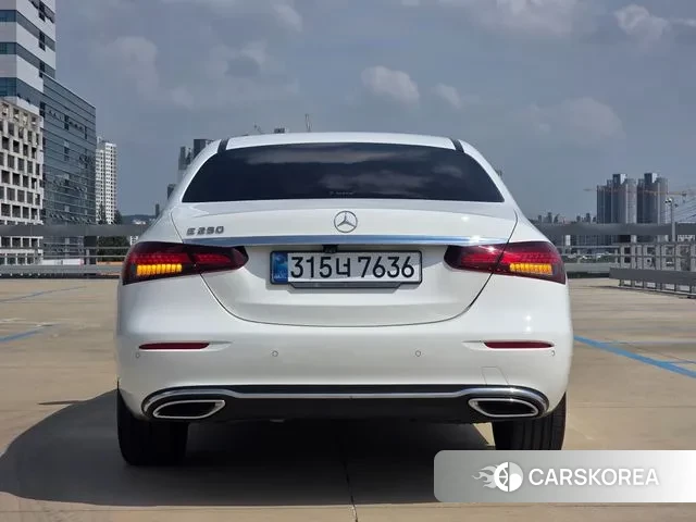 Mercedes-Benz E-Class W213 id 3089564 из Кореи 16