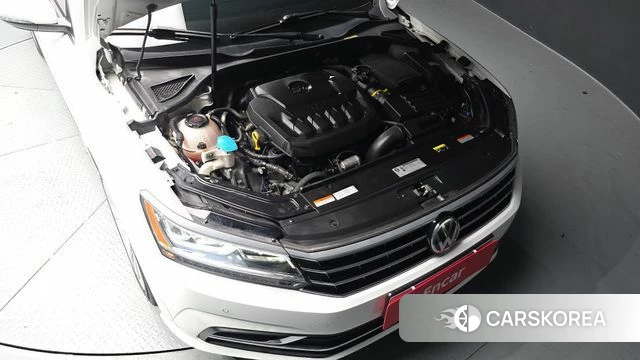 Volkswagen The New Passat id 4345556 из Кореи 16