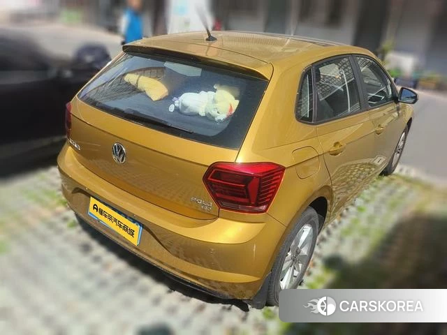 Volkswagen Polo 2021 Желтый из Китая, фото 6