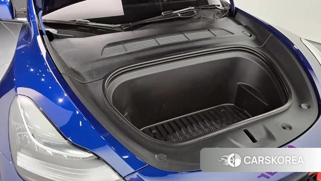 Tesla Model Y id 3360817 из Кореи 16