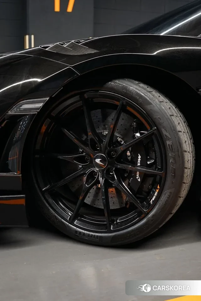 McLaren 765LT id 3068590 из Кореи 8