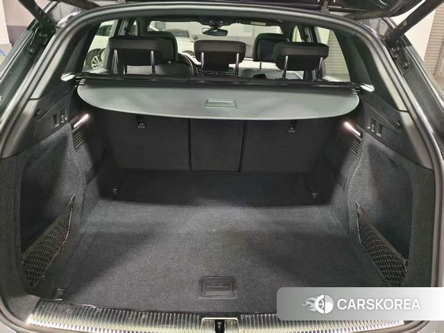 Audi Q5L Sportback id 4260973 из Китая 13
