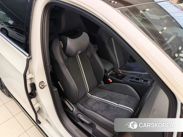 Volkswagen Golf id 4273683 из Китая 31