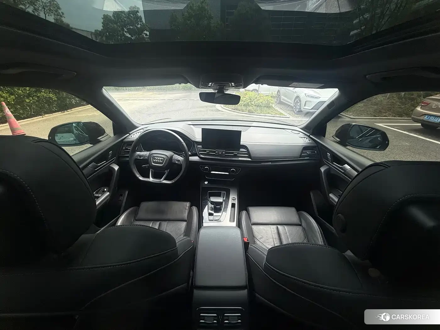 Audi Q5L id 4577902 из Китая 25