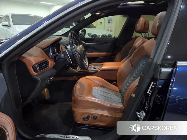 Maserati Levante id 3595415 из Кореи 16