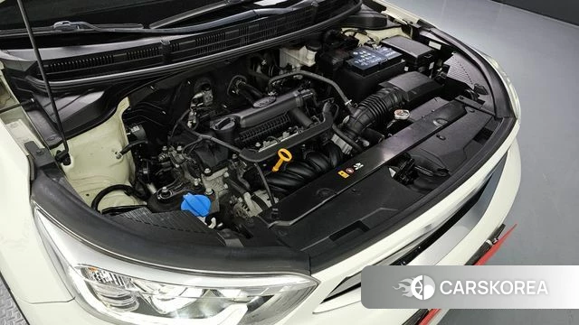 Kia Stonic id 3845021 из Кореи 16