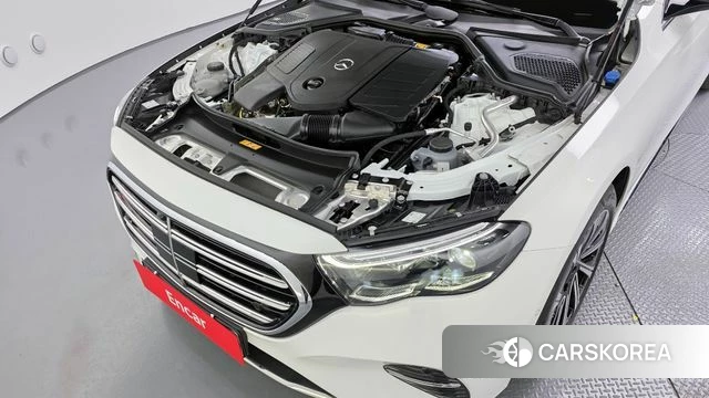 Mercedes-Benz E-Class W214 id 4315381 из Кореи 16