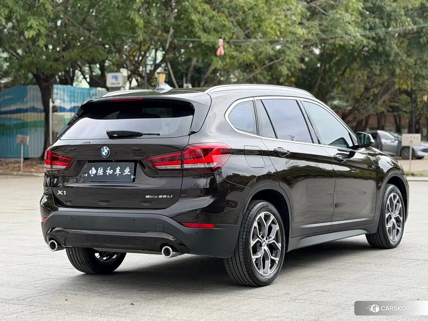 BMW X1 id 4606898 из Китая 18