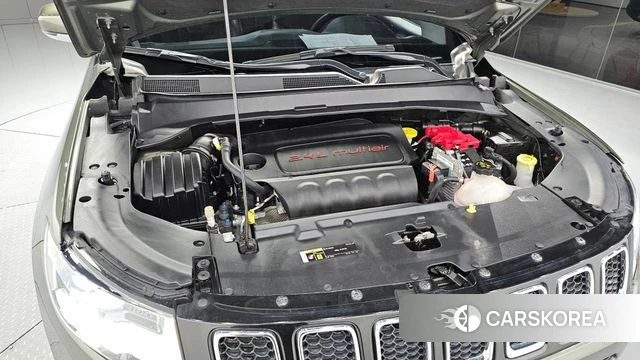 Jeep Compass 2nd Generation id 4465300 из Кореи 26