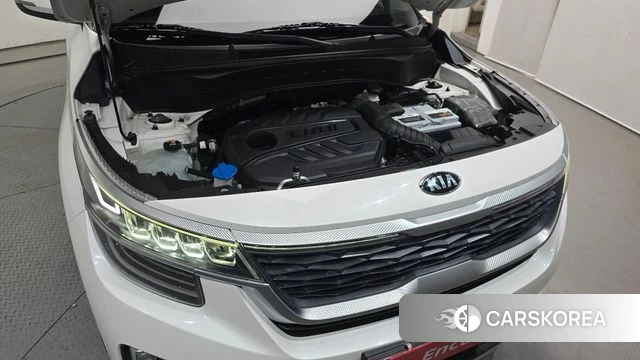 Kia Seltos id 4595261 из Кореи 16