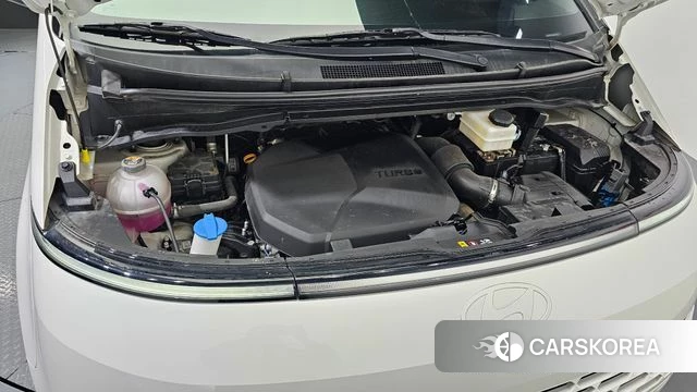 Hyundai Staria id 3952898 из Кореи 16