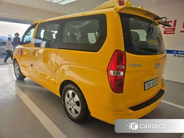 Hyundai The New Grand Starex id 3651843 из Кореи 14