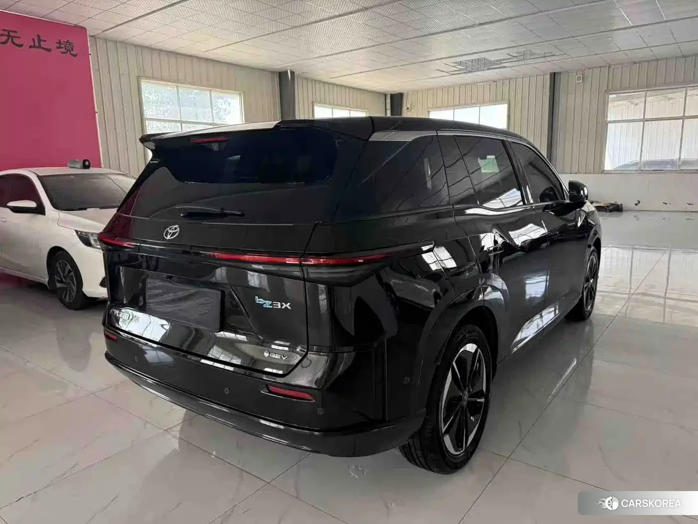 Toyota bZ3X id 4547403 из Китая 7