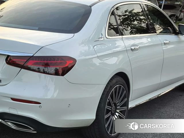 Mercedes-Benz E-class id 4307753 из Китая 29