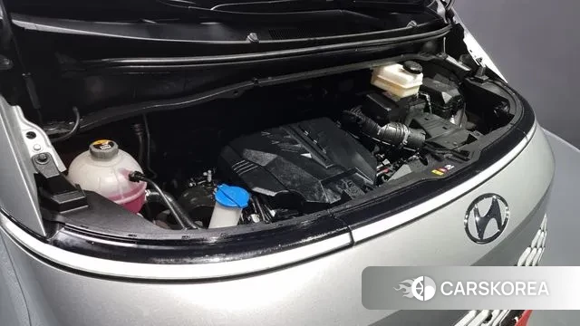 Hyundai Staria id 3427937 из Кореи 16