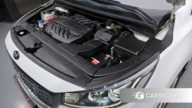 Kia The New Carnival id 3480029 из Кореи 16