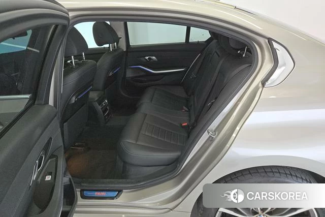 BMW 3 series id 4212344 из Китая 13
