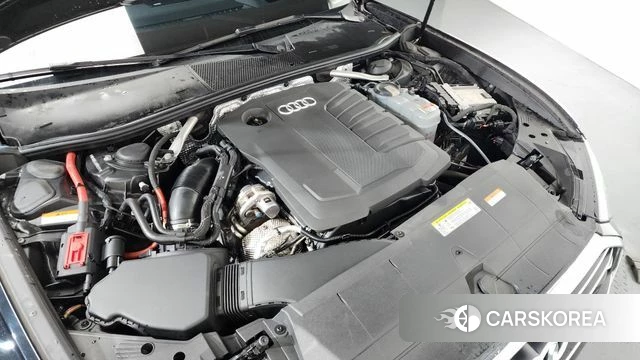 Audi A6 (C8) id 3923738 из Кореи 16