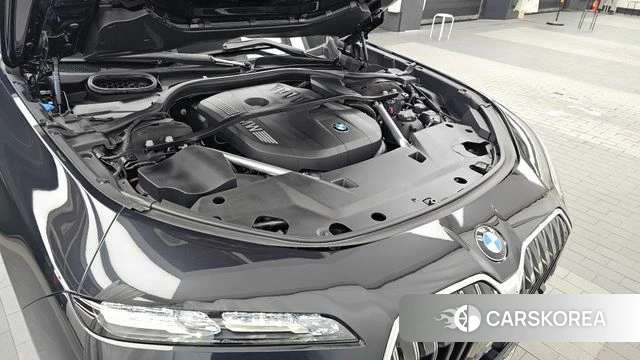 BMW 7 Series (G70) id 4691981 из Кореи 32