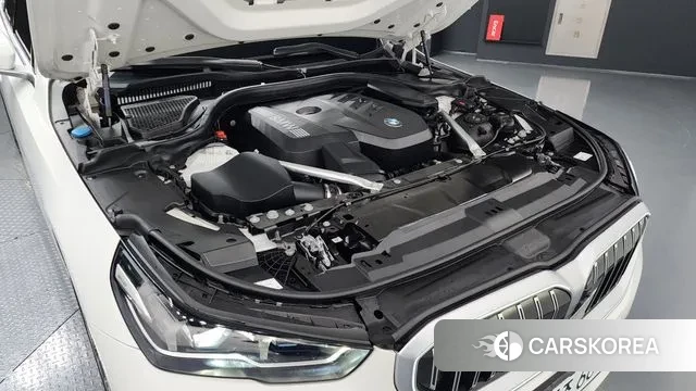 BMW 5 Series (G60) id 3420386 из Кореи 16