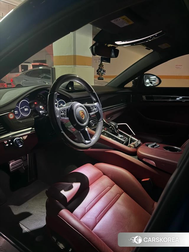 Porsche Panamera (971) 2018 Черный из Кореи, фото 6