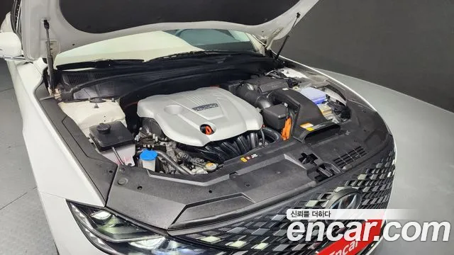 Hyundai The New Grandeur IG Hybrid id 2749565 из Кореи 16