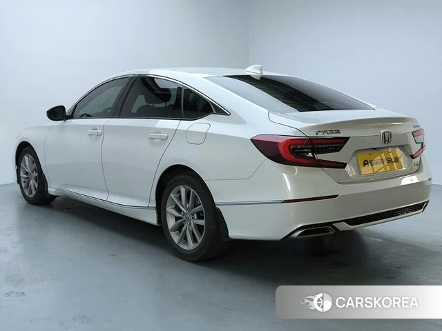 Honda Accord id 4271089 из Китая 16