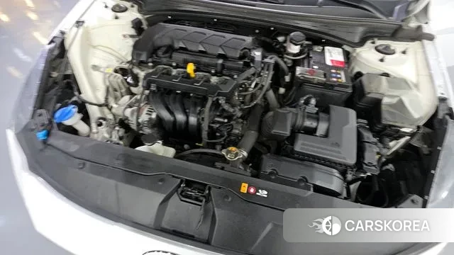 Hyundai Avante (CN7) id 3290265 из Кореи 16