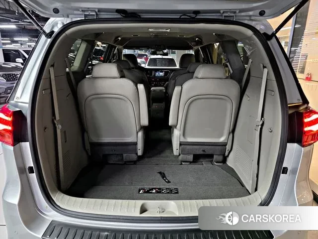 Kia The New Carnival id 3641222 из Кореи 16