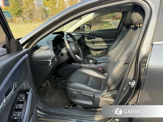 Mazda CX-30 id 4210942 из Китая 19