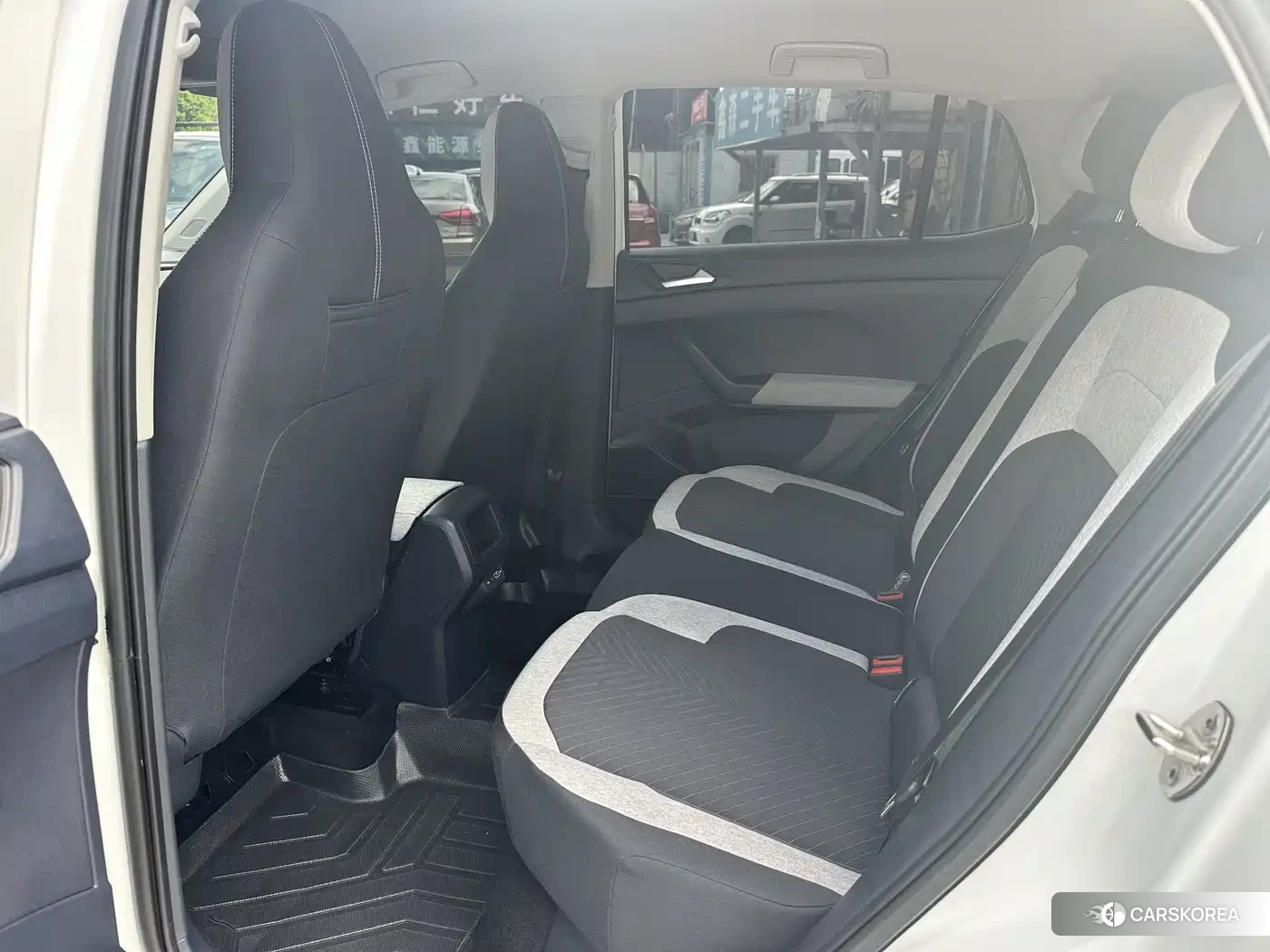 Volkswagen Tharu id 4679498 из Китая 17