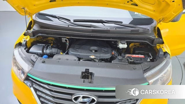 Hyundai The New Grand Starex id 4944299 из Кореи 16