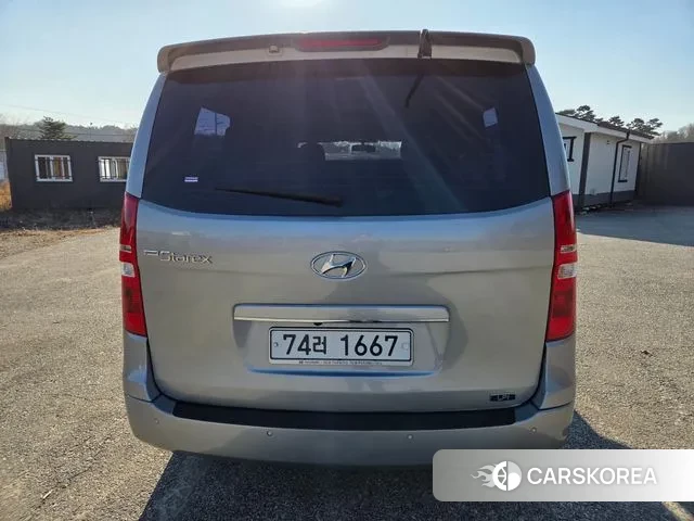 Hyundai The New Grand Starex id 3454601 из Кореи 8