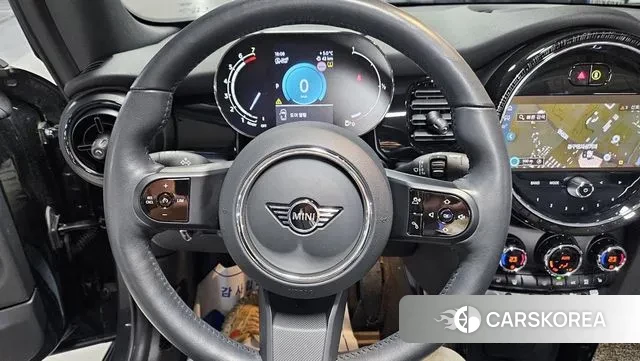 Mini Cooper Convertible id 3420506 из Кореи 11