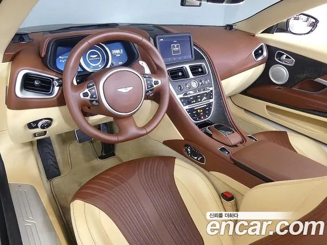 Aston Martin DB11 id 2891933 из Кореи 16