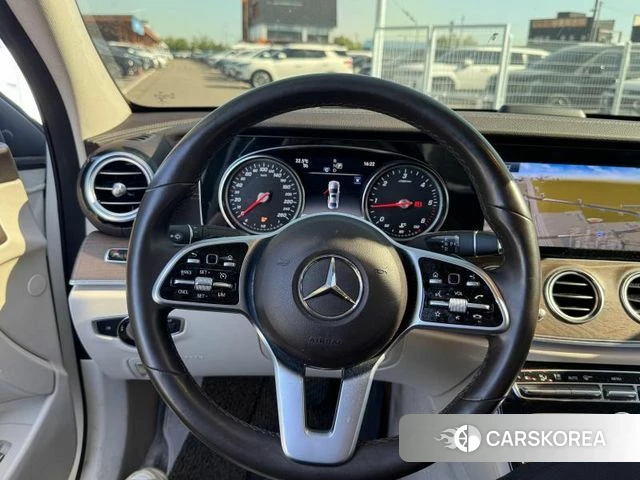 Mercedes-Benz E-Class W213 id 4344828 из Кореи 15