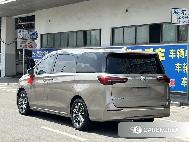 Buick GL8 id 4239912 из Китая 13