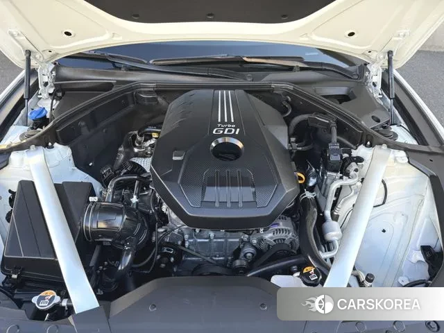 Genesis The New G70 id 2976045 из Кореи 16