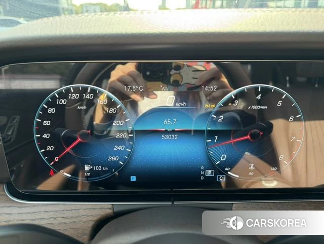 Mercedes-Benz E-class id 4299413 из Китая 10