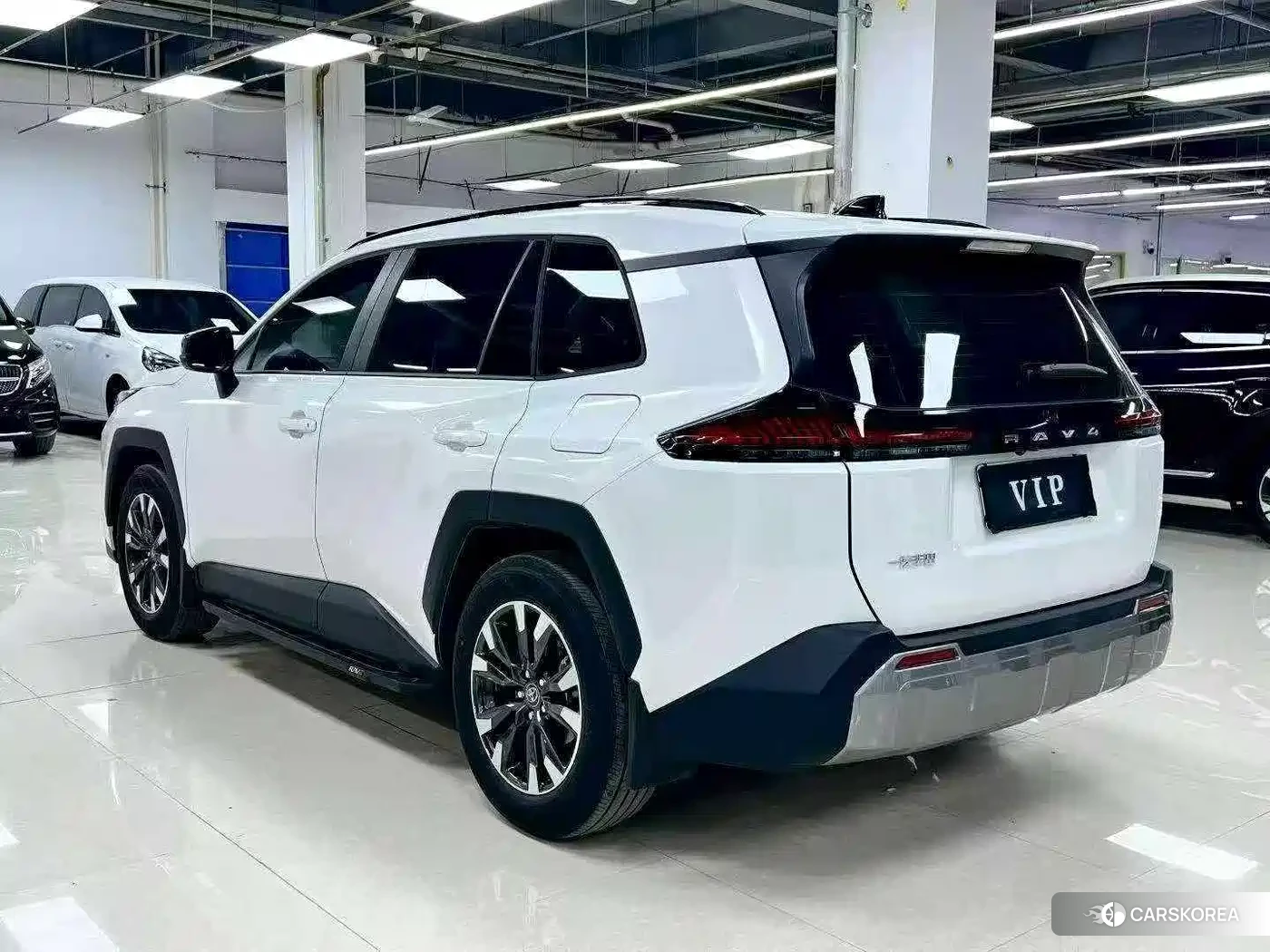 Toyota RAV4 2026 Белый из Китая, фото 6