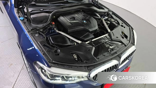 BMW 5 Series (G30) id 4371461 из Кореи 16