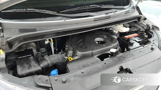 Hyundai The New Grand Starex id 4417466 из Кореи 30